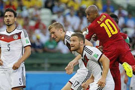 Con trai của 'Pele châu Phi' làm tuyển Đức thót tim là ai?