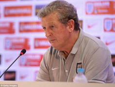 Roy Hodgson 'mặt dày', quyết không từ chức