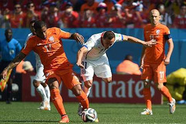 Trực tiếp World Cup 2014 bảng B: Hà Lan - Chile