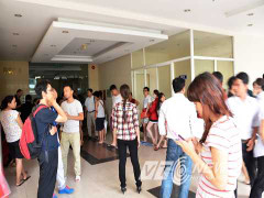 Cháy lớn chung cư giữa Sài Gòn, trăm người tháo chạy tán loạn