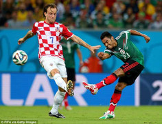 Vượt mặt Croatia, Mexico thẳng tiến gặp Hà Lan