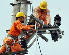 Giá điện tăng, EVN công bố lãi 'khủng'