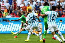 Clip bàn thắng: Musa lập siêu phẩm vào lưới Argentina