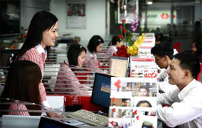 Ngân hàng dồn dập thay sếp, đổi quân