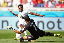 Phung phí cơ hội, Anh chia điểm cùng Costa Rica