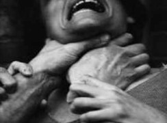 Kẻ bóp cổ phụ nữ cướp tài sản lúc nửa đêm phải đền tội