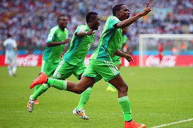 Clip bàn thắng: Nigeria tiki-taka xé lưới Argentina