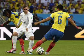 Trực tiếp World Cup 2014 bảng E: Pháp - Ecuador