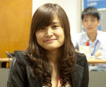 Thủ khoa từng bán trà đá, 22 tuổi làm giám đốc