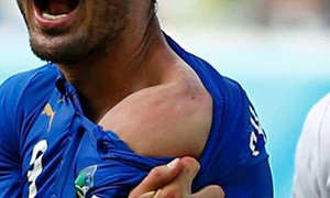 Cafe tối: World Cup buồn trên vai Chiellini