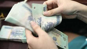 Thu nhập thấp có nên 'đánh liều' vay tiền mua nhà?