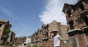 Nhà đất chưa vào sốt đã lo loạn