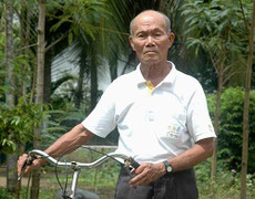 Cụ ông 83 tuổi cho trò mượn 1,4 tỷ đồng đi học