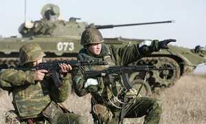Nga mời Việt Nam quan sát tập trận bộ binh cơ giới