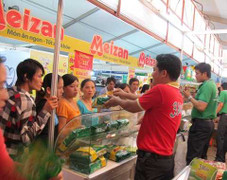 Vì sao dân không mặn mà với hội chợ hàng Việt?