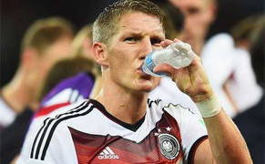 Bở hơi tai hạ 'cáo châu Phi', Đức hẹn Pháp ở tứ kết