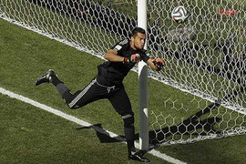 Clip: Hai tình huống Thụy Sỹ suýt cho Argentina khóc hận