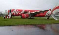Máy bay của AirAsia trượt khỏi đường băng khi hạ cánh