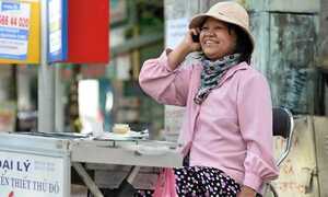 Giá xăng, cước di động và con sóng ngược ngày 7/7