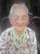 Cụ bà 104 tuổi tay không bắt cướp