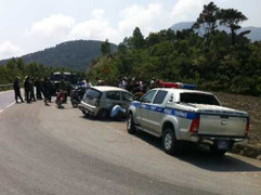 Rượt đuổi, bắn thẳng xe 4 kẻ buôn ma túy hung hãn