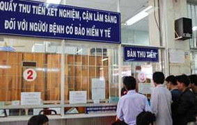 Từ 2015, bắt buộc tất cả gia đình đóng bảo hiểm y tế