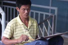 Thi lại Kiến trúc sau 13 năm đi làm phụ hồ