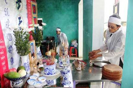 Nghịch tử giết bà và mẹ: Bị người bạn 'âm' xui khiến!