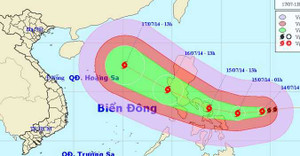 Bão Rammasun gần Hoàng Sa đã giật lên cấp 14