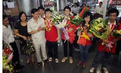 Bật mí sự cố đoàn học sinh Olympic Sinh học ở Indonesia