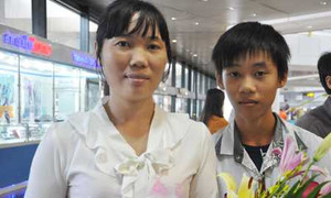 Cha mẹ phụ hồ, con trai giành Huy chương Vàng Toán quốc tế