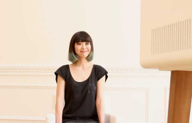 Thích thú với việc xem tivi bằng cách nở nụ cười