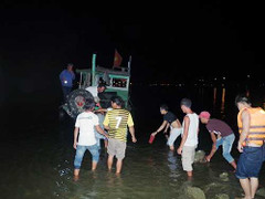 Bà mẹ 9X hai con nhảy sông Hàn tự vẫn