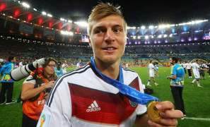 Thương vụ Toni Kroos: Real, Bayern được và mất gì?