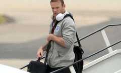 Van Gaal chọn Rooney làm thủ quân Man Utd?