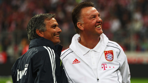 Mourinho nói gì về người thầy Van Gaal?