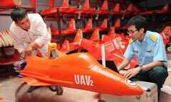 Máy bay không người lái UAV-02 phối hợp hiệp đồng với Su-30MK2