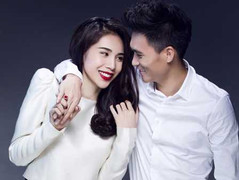 Công Vinh - Thủy Tiên hạnh phúc ở biệt thự mới