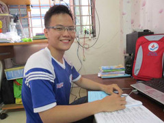 Gặp nam thủ khoa từng hứng nhiều 'trứng ngỗng'