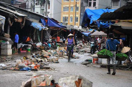 Clip: Dân Lạng Sơn khốn khổ với bùn rác sau lụt lịch sử