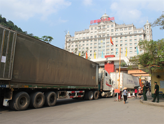 Giao thương với Trung Quốc: Vì sao Việt Nam luôn bị động?