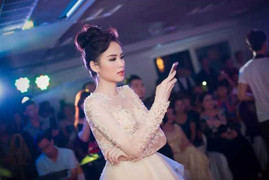 Diễm Hương lấp lửng chuyện mang bầu 4 tháng