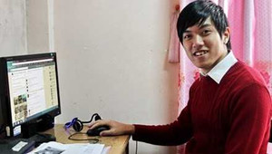 Thủ khoa kép từ chối học bổng 100 triệu đồng