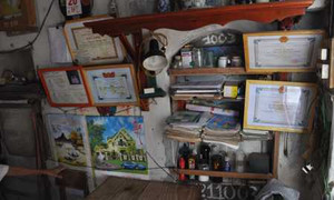 Anh em sinh đôi mồ côi cha, đỗ thủ khoa 2 Đại học