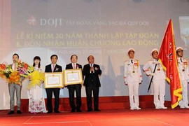 Doji báo doanh thu 'khủng'