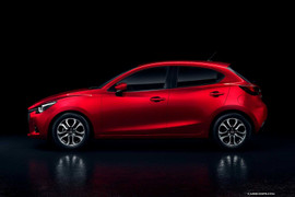 'Chăm chút' nội thất ở bản nâng cấp Mazda2 2015