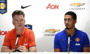 Van Gaal lộ lý do không chọn Rooney là thủ quân