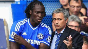 Tại sao Mourinho quyết ruồng bỏ Lukaku?