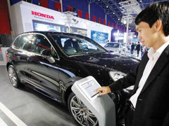 Mỗi ô tô nhập khẩu, doanh nghiệp kiếm bao nhiêu?