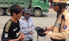 'Chỉ mặt' nhiều mẫu mũ bảo hiểm không đạt chuẩn